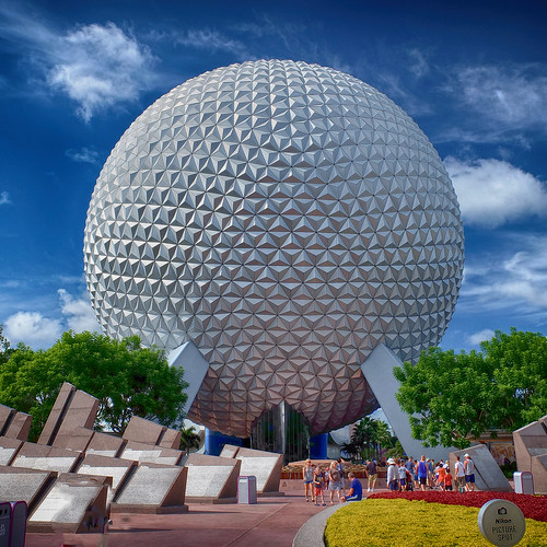 EPCOT Flower & Garden Festival — Disney's Spring Eating Tour
