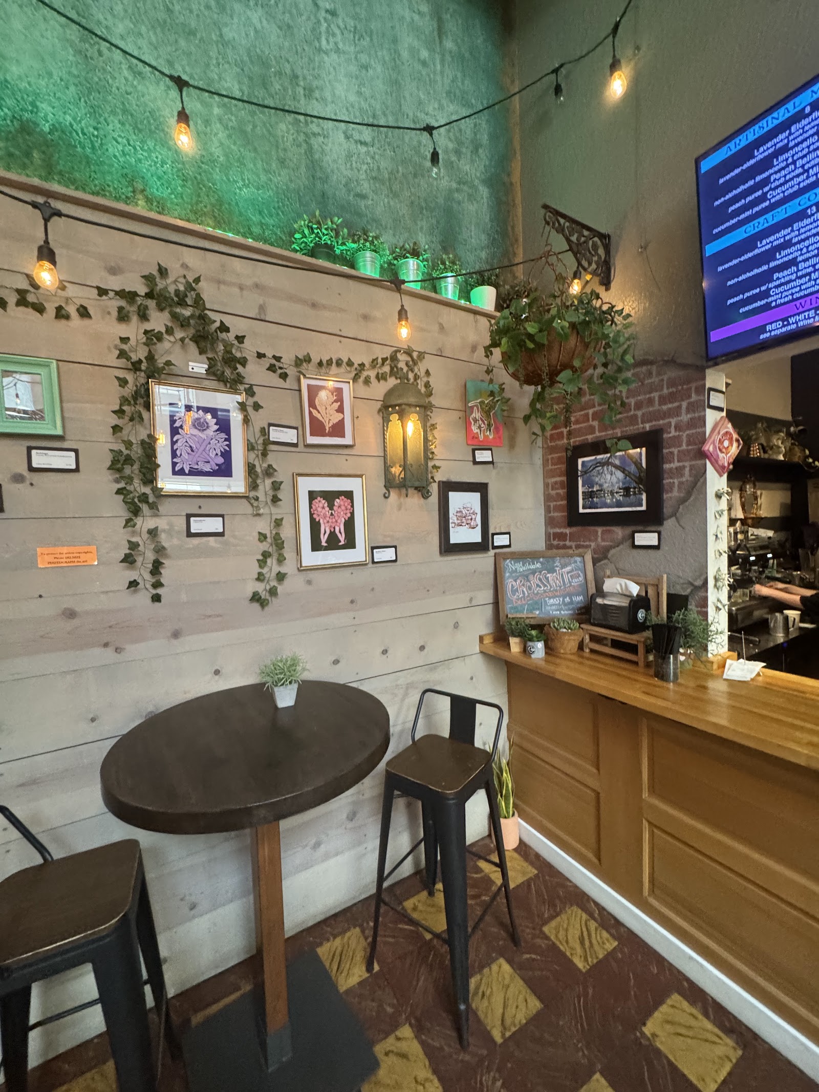 Crislip Cafe
