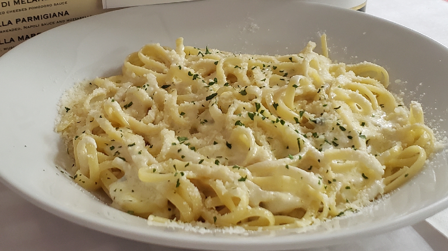 Daninos Trattoria