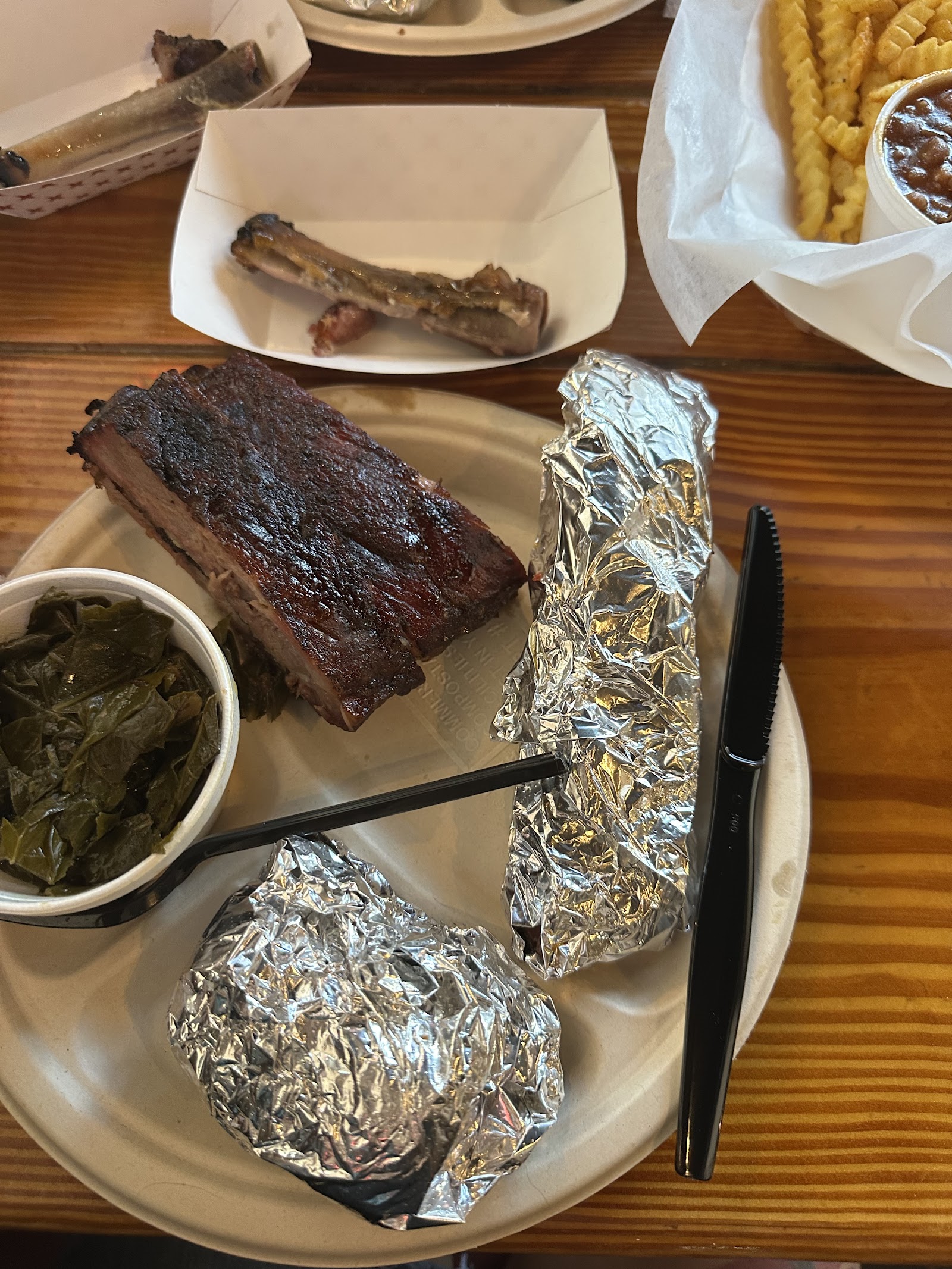 Hank's Catfish & BBQ