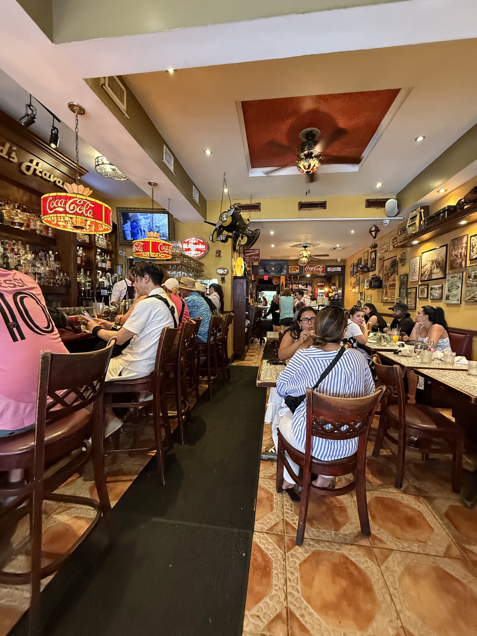 Old's Havana Cuban Bar & Cocina